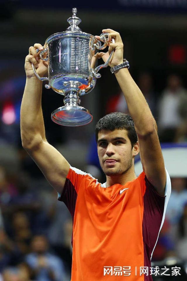 期待更多的 期待更多的