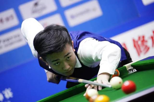 迅速吸引了 迅速吸引了