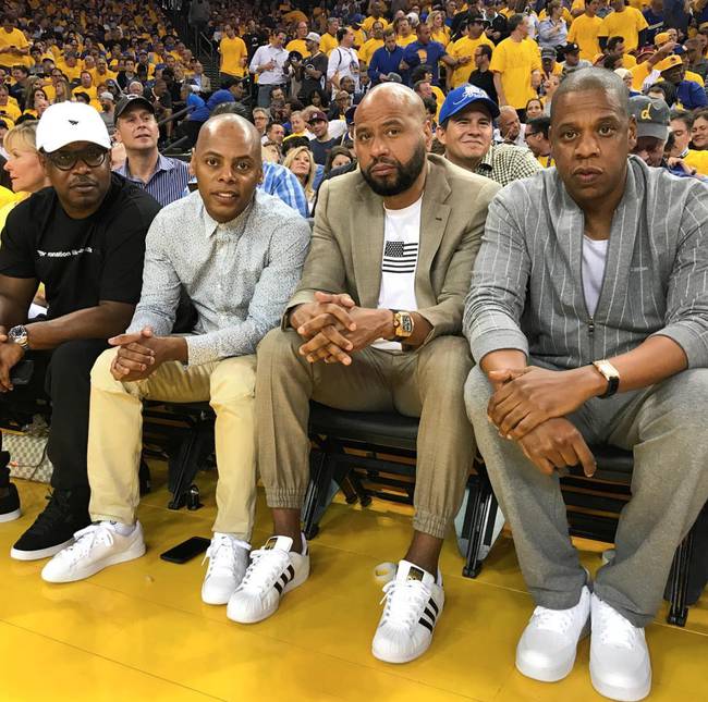 对纽卡斯尔 对纽卡斯尔